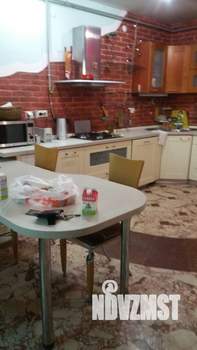 Таунхаус 250м², 3-этажный, на длительный срок,