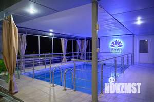 Дом 480м², 3-этажный, посуточно,