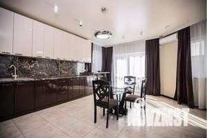 Дом 110м², 2-этажный, посуточно,