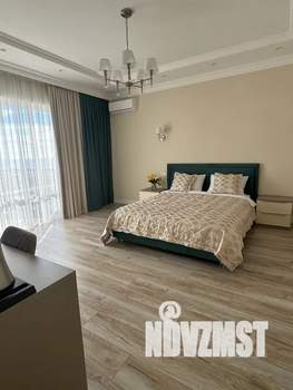 Дом 240м², 4-этажный, посуточно,