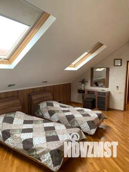 Дом 120м², 2-этажный, посуточно,