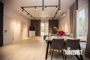 Дом 192м², 2-этажный, посуточно,