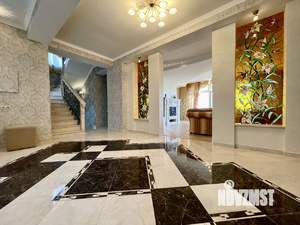 Дом 450м², 4-этажный, посуточно,