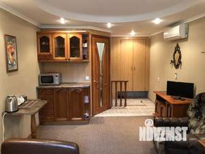 Дом 38м², 2-этажный, посуточно,