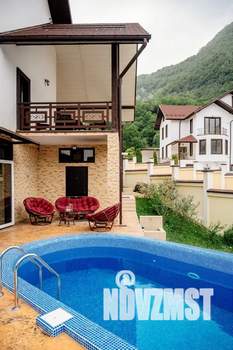 Дом 450м², 3-этажный, посуточно,