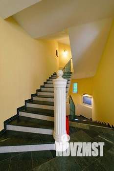 Дом 500м², 3-этажный, на длительный срок,