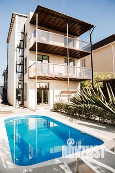 Дом 300м², 3-этажный, посуточно,