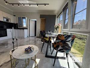 Дом 50м², 2-этажный, на длительный срок,