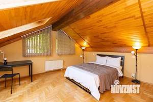 Дом 240м², 3-этажный, посуточно,