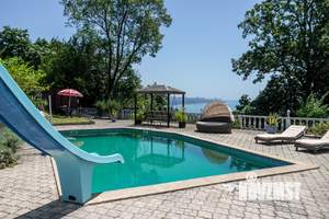 Дом 400м², 3-этажный, на длительный срок,