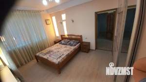 Дом 250м², 3-этажный, на длительный срок,