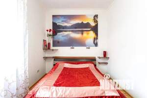 Дом 200м², 2-этажный, посуточно,