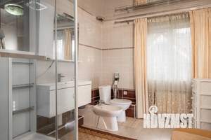 Дом 200м², 3-этажный, посуточно,