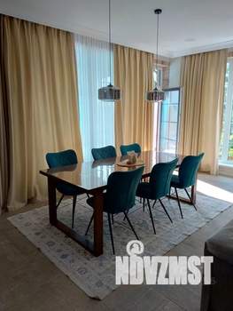 Дом 180м², 2-этажный, посуточно,