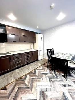 Дом 77м², 2-этажный, посуточно,