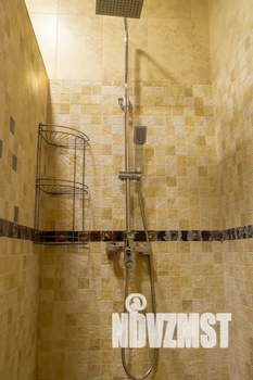 Дом 300м², 2-этажный, посуточно,