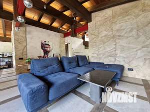 Дом 260м², 2-этажный, посуточно,