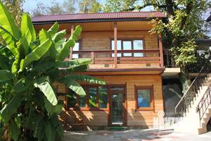 Дом 48м², 2-этажный, на длительный срок,