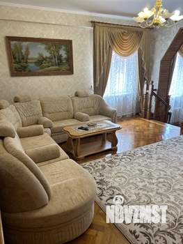 Дом 280м², 3-этажный, посуточно,