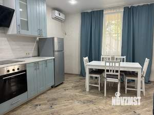 Дом 140м², 2-этажный, посуточно,