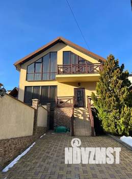 Дом 210м², 3-этажный, посуточно,