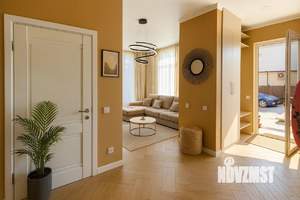 Дом 240м², 3-этажный, посуточно,