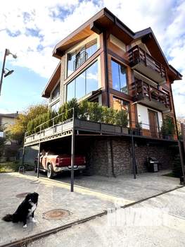 Дом 260м², 3-этажный, посуточно,