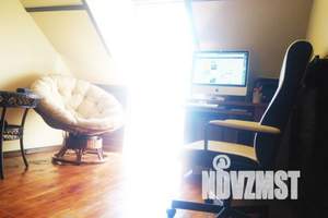 Дом 85м², 2-этажный, посуточно,