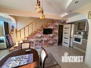 Дом 60м², 2-этажный, посуточно,