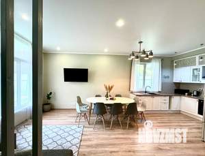 Дом 150м², 2-этажный, посуточно,