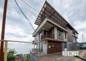 Дом 200м², 2-этажный, посуточно,