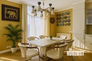 Дом 240м², 3-этажный, посуточно,