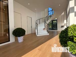 Дом 450м², 2-этажный, посуточно,