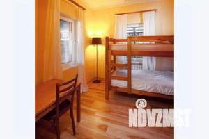 Дом 76м², 2-этажный, посуточно,