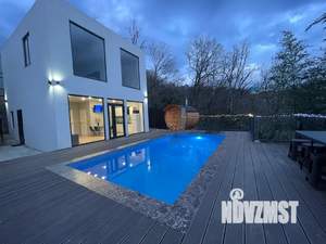 Дом 100м², 2-этажный, посуточно,