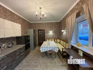 Дом 200м², 2-этажный, на длительный срок,