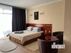 Дом 1000м², 3-этажный, посуточно,