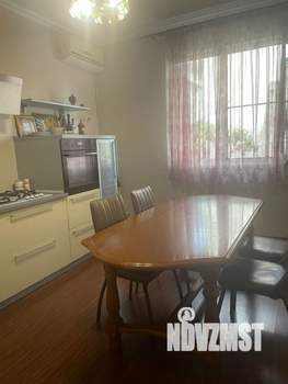 Дом 130м², 2-этажный, на длительный срок,