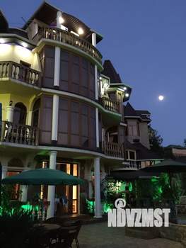 Коттедж 600м², 3-этажный, на длительный срок,