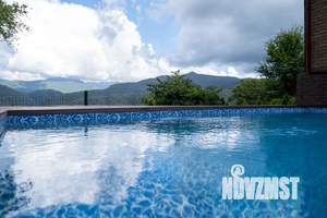 Дом 200м², 2-этажный, посуточно,