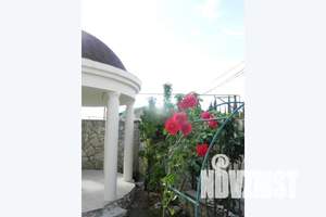 Дом 300м², 3-этажный, посуточно,