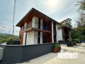 Дом 250м², 3-этажный, посуточно,