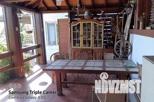 Дом 140м², 3-этажный, посуточно,