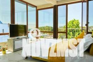 Дом 270м², 2-этажный, посуточно,