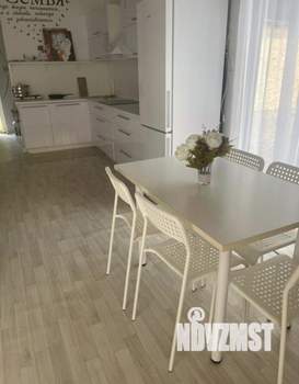 Дом 100м², 2-этажный, на длительный срок,