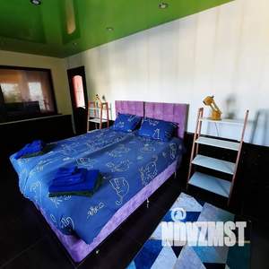 Дом 300м², 3-этажный, посуточно,