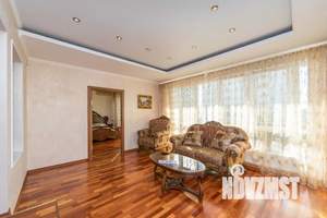 Дом 240м², 2-этажный, посуточно,