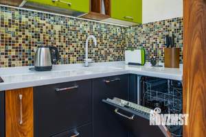 Коттедж 240м², 3-этажный, на длительный срок,