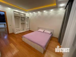 Дом 100м², 2-этажный, на длительный срок,