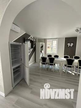 Дом 140м², 2-этажный, посуточно,